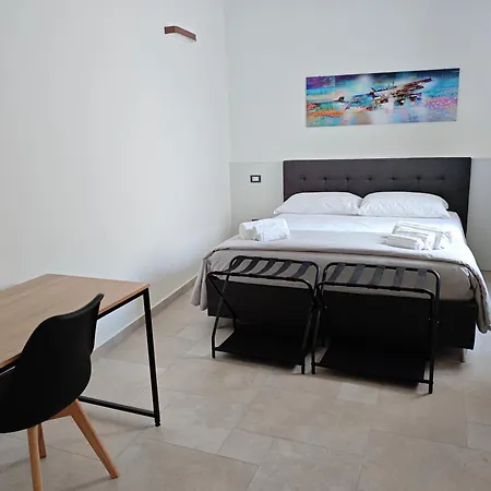 Sisina's Aparthotel 3*